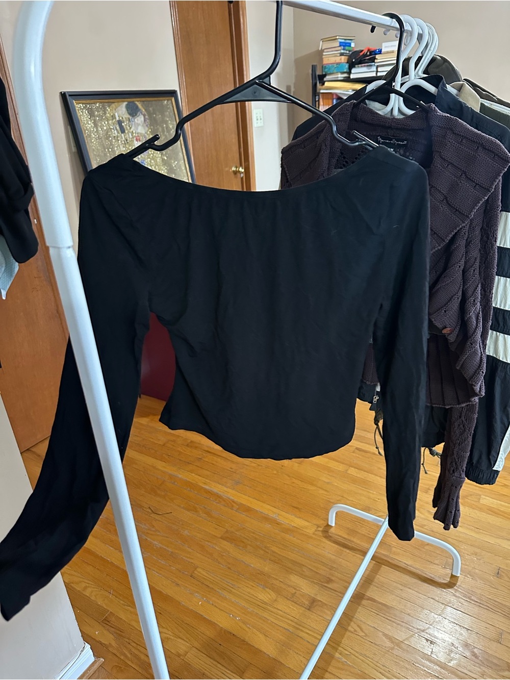 Black Off-Shoulder Long Sleeve Top - Stylish Women's Tee
